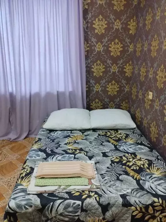 2-к кв. Свердловская область, Верх-Нейвинский пгт ул. 8 Марта, 11 ... - Фото 1