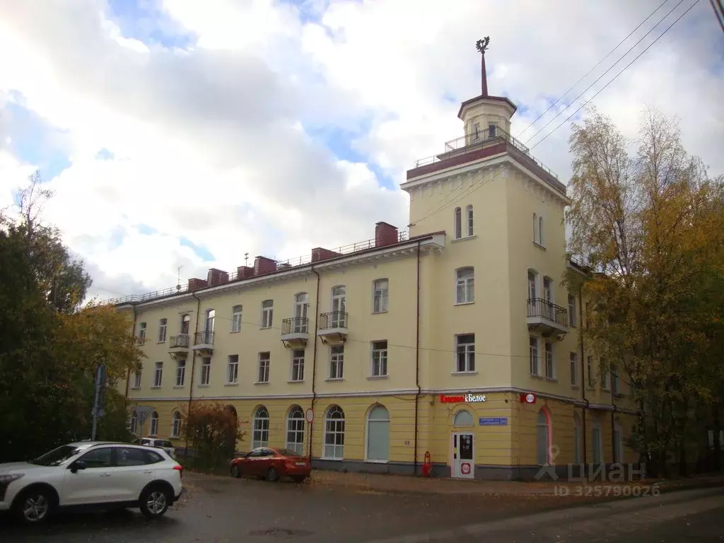 3-к кв. Коми, Сыктывкар ул. Карла Маркса, 212 (80.0 м) - Фото 1