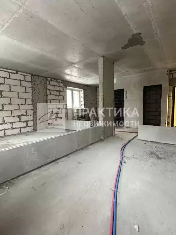 Продается 3-комнатная квартира - Фото 1