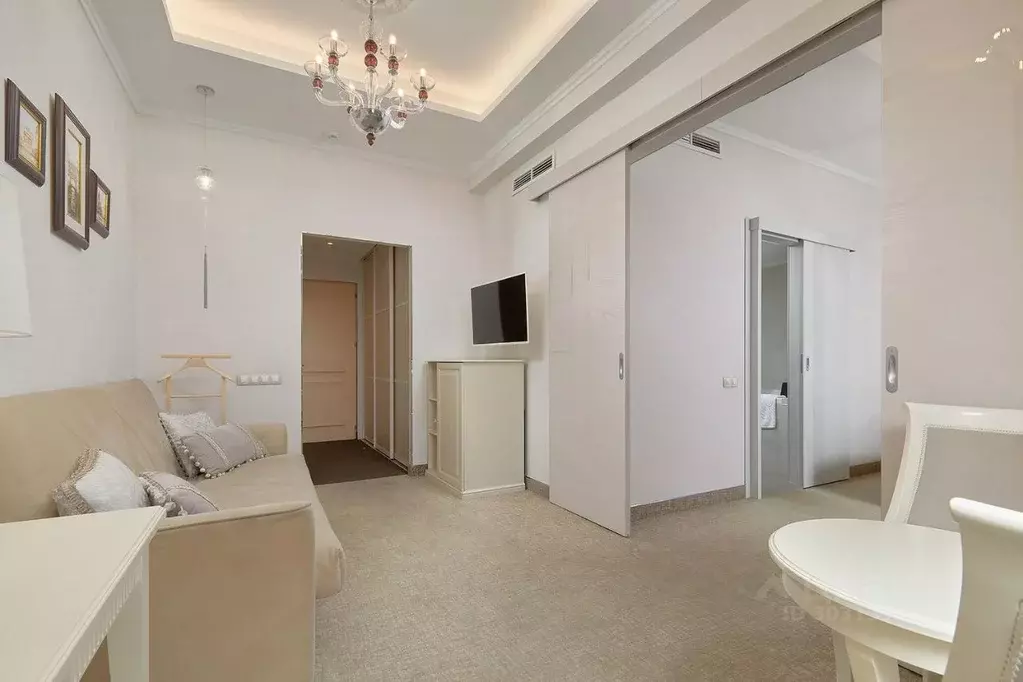 Комната Санкт-Петербург Владимирский просп., 9 (40.0 м) - Фото 2