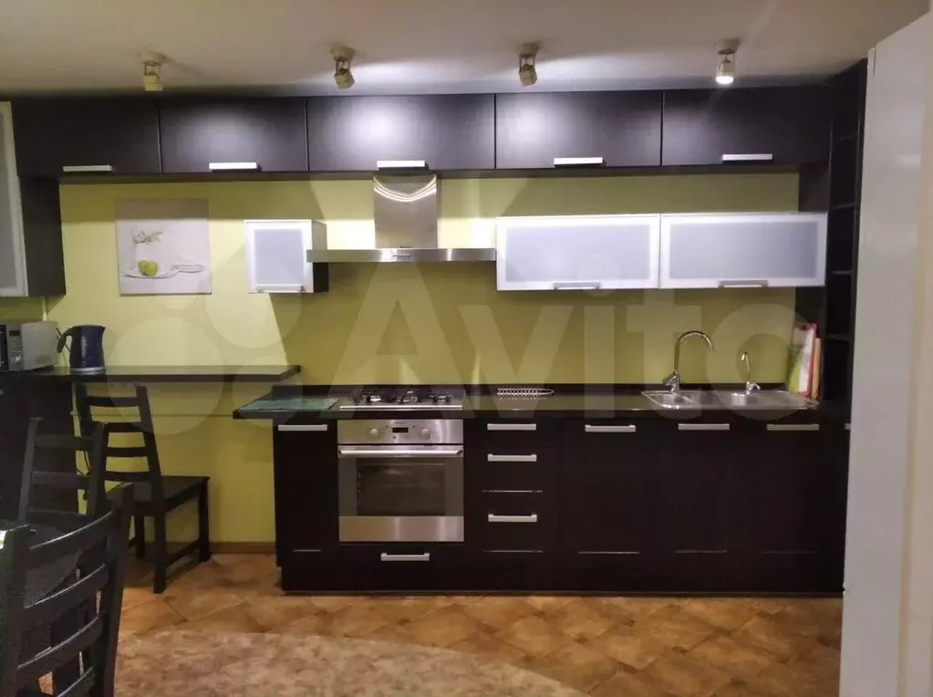 2-к. квартира, 60 м, 5/10 эт. - Фото 1