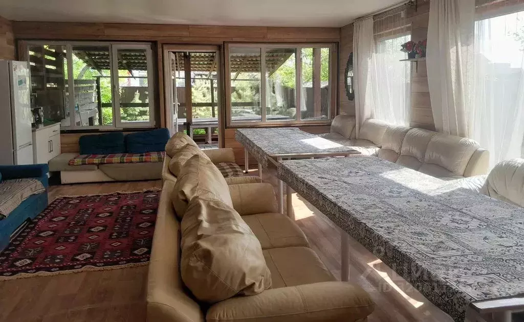 Дом в Омская область, Омск ул. Сергея Лазо, 48А (80 м) - Фото 2