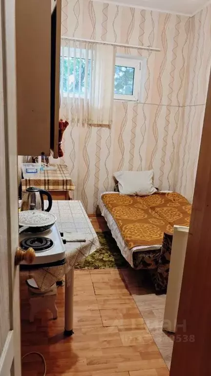 Студия Крым, Ялта пер. Нахимова, 6 (13.0 м) - Фото 1