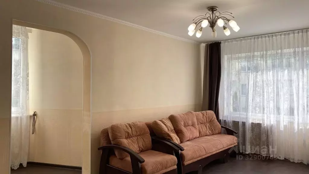 3-к кв. Крым, Алушта ул. Богдана Хмельницкого, 29 (71.0 м) - Фото 1