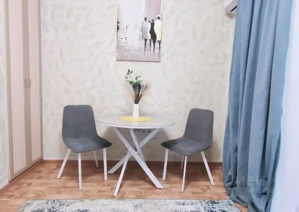 1-к кв. Омская область, Омск Светловская ул., 10 (21.0 м) - Фото 2