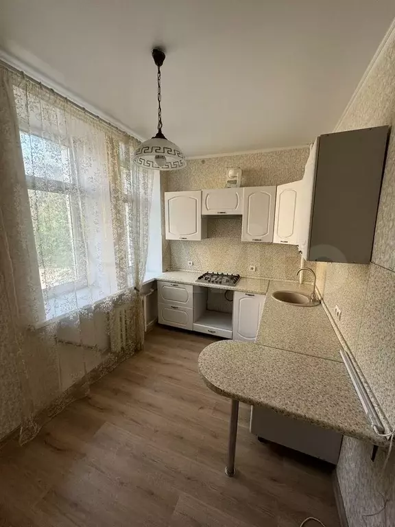 2-к. квартира, 60 м, 2/5 эт. - Фото 0