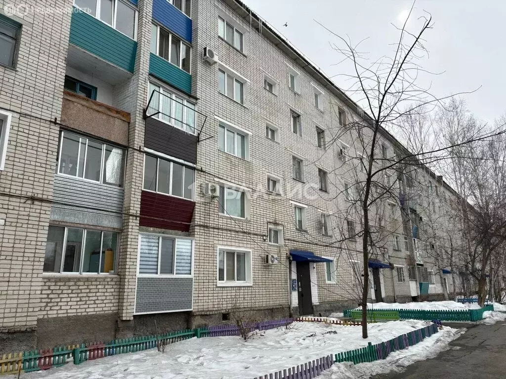 2-комнатная квартира: Белогорск, Южная улица, 2 (47.4 м) - Фото 2