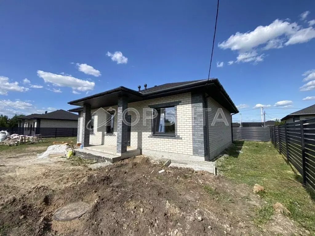 Дом в Тюменская область, Тюменский муниципальный округ, д. Паренкина ... - Фото 1