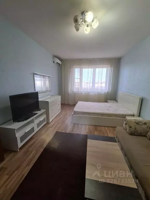 1-к кв. Белгородская область, Старый Оскол Степной мкр, 25 (47.0 м) - Фото 1