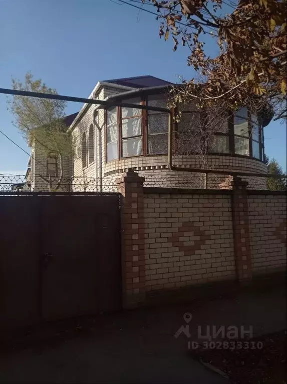 Дом в Крым, Симферополь ул. Индустриальная (150 м) - Фото 0