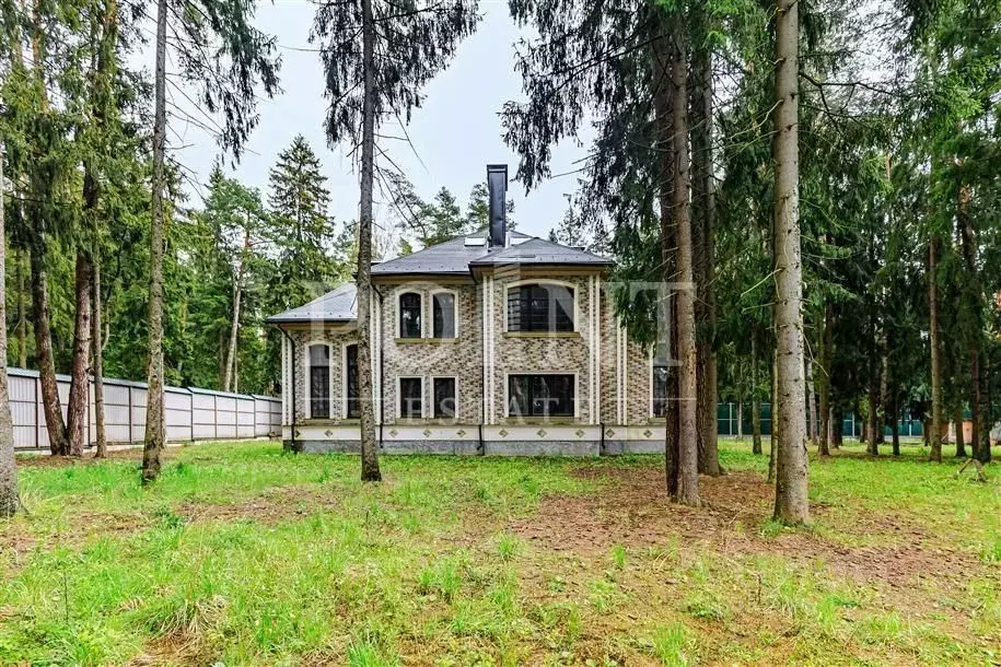 Коттедж в Московская область, Одинцовский городской округ, д. Маслово  ... - Фото 2