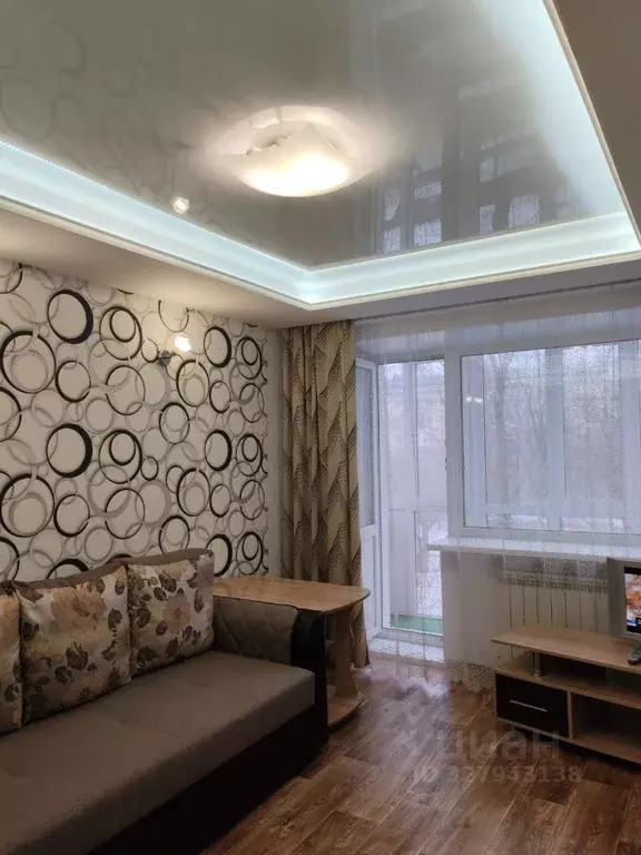 2-к кв. Омская область, Омск Спортивный проезд, 10 (48.0 м) - Фото 1