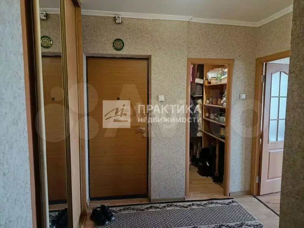 Продается 3-комнатная квартира - Фото 2
