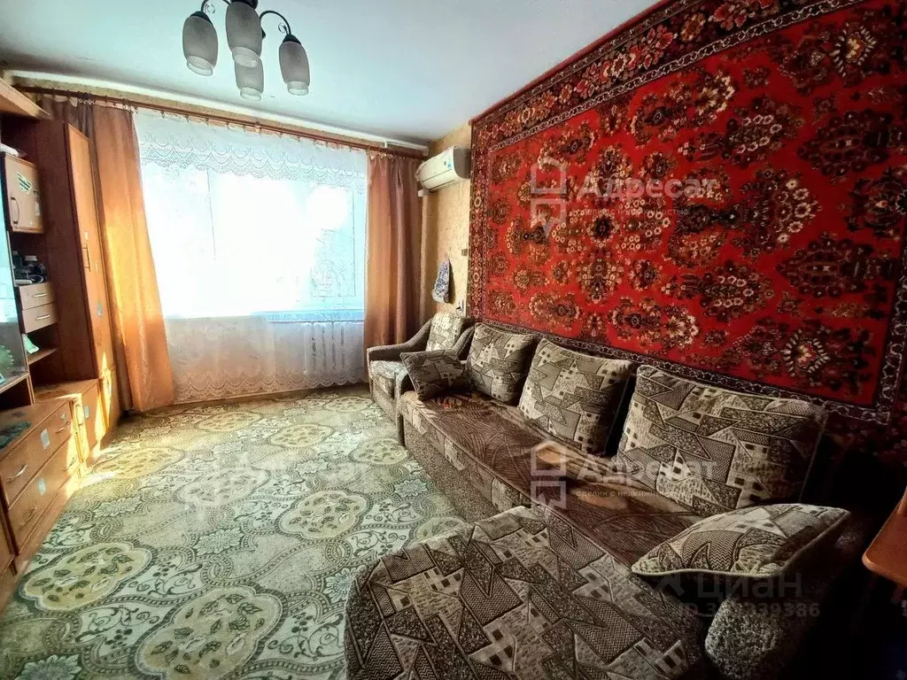 2-к кв. Волгоградская область, Волгоград бул. 30-летия Победы, 88 ... - Фото 0