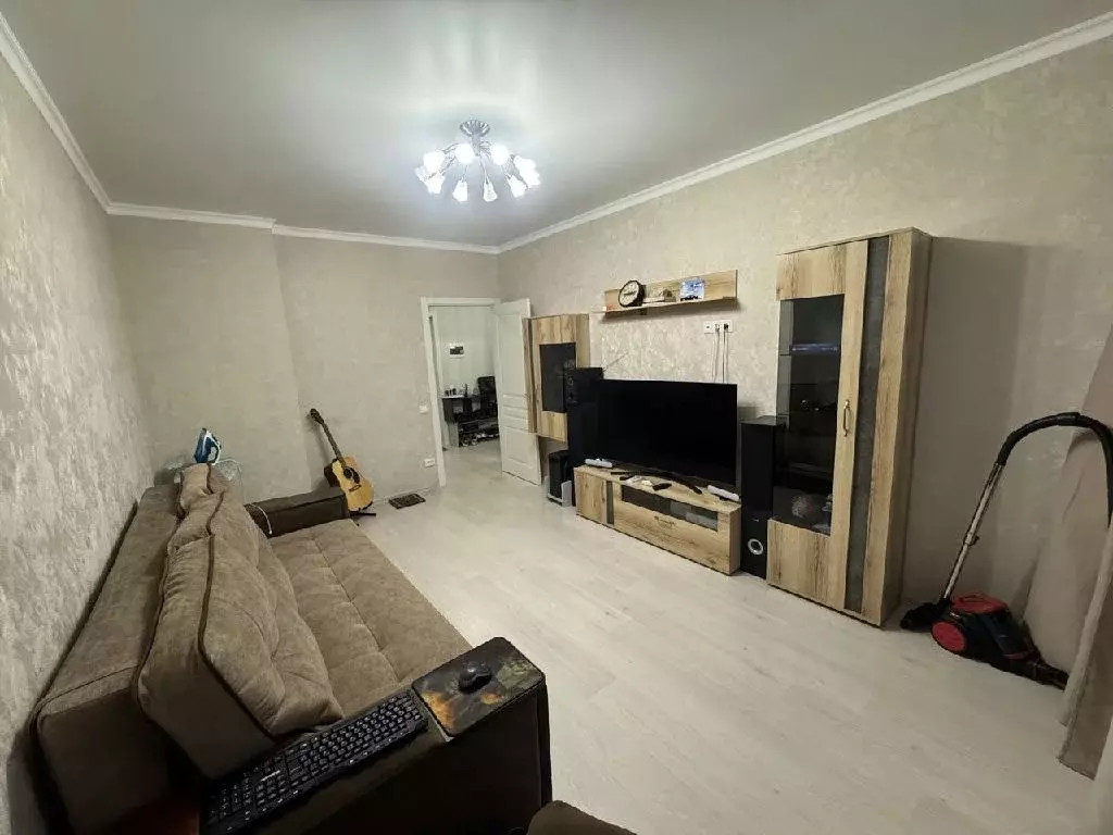 Продается 1-комнатная квартира - Фото 1