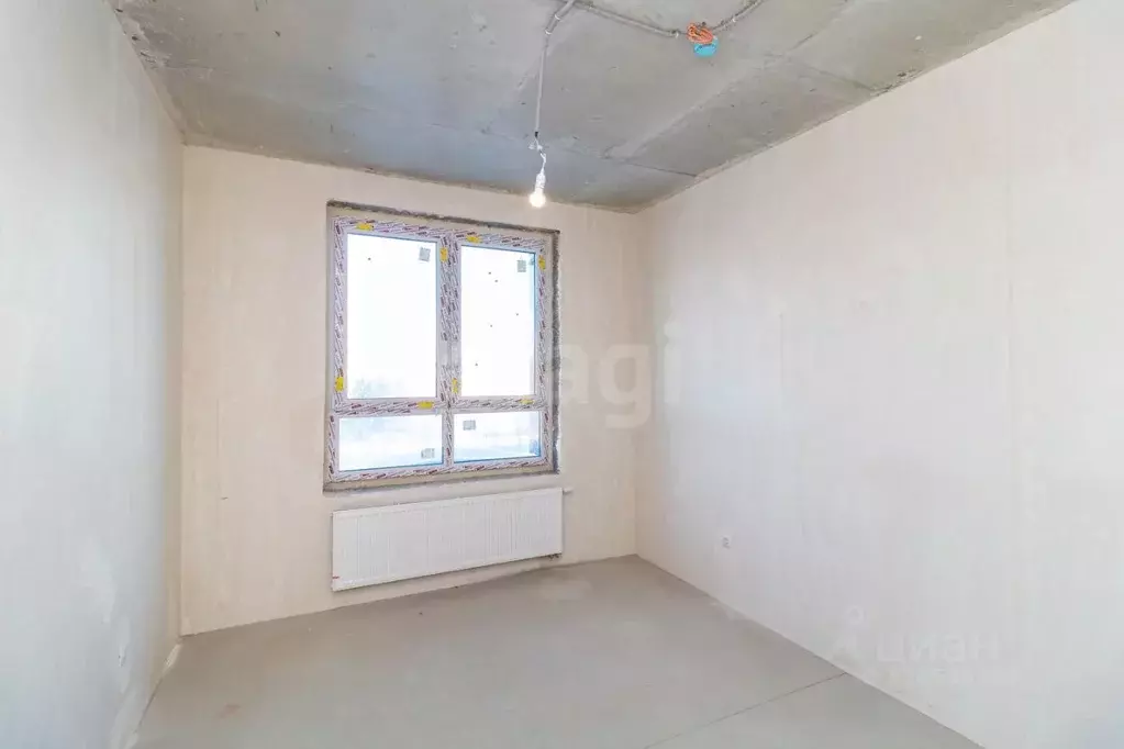 3-к кв. Тюменская область, Тюмень ул. Разведчика Кузнецова, 16А (94.4 ... - Фото 1