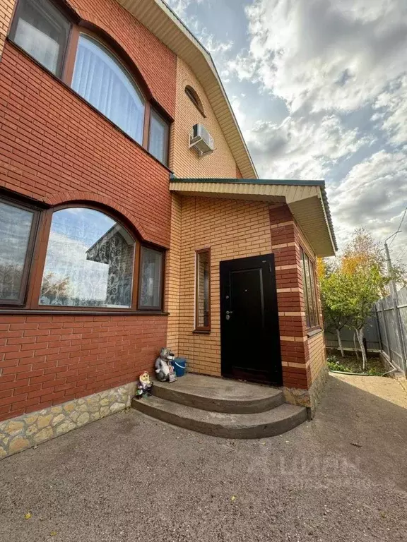 Дом в Оренбургская область, Оренбург Южный мкр, ул. Томская, 54 (192 ... - Фото 2