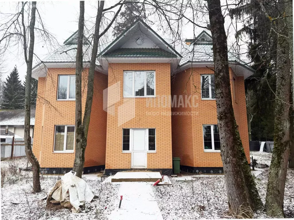 Дом в деревня Свитино, 1-я Дачная улица, 45 (254 м) - Фото 1