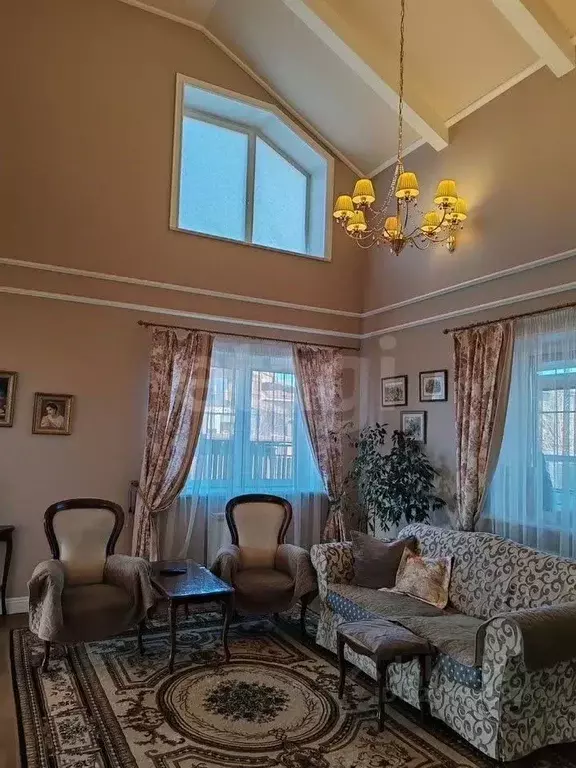 Дом в Красноярский край, Красноярск городской округ, д. Минино ул. ... - Фото 1
