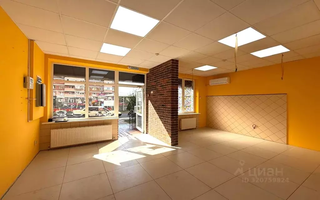 Помещение свободного назначения в Краснодарский край, Краснодар ул. ... - Фото 2