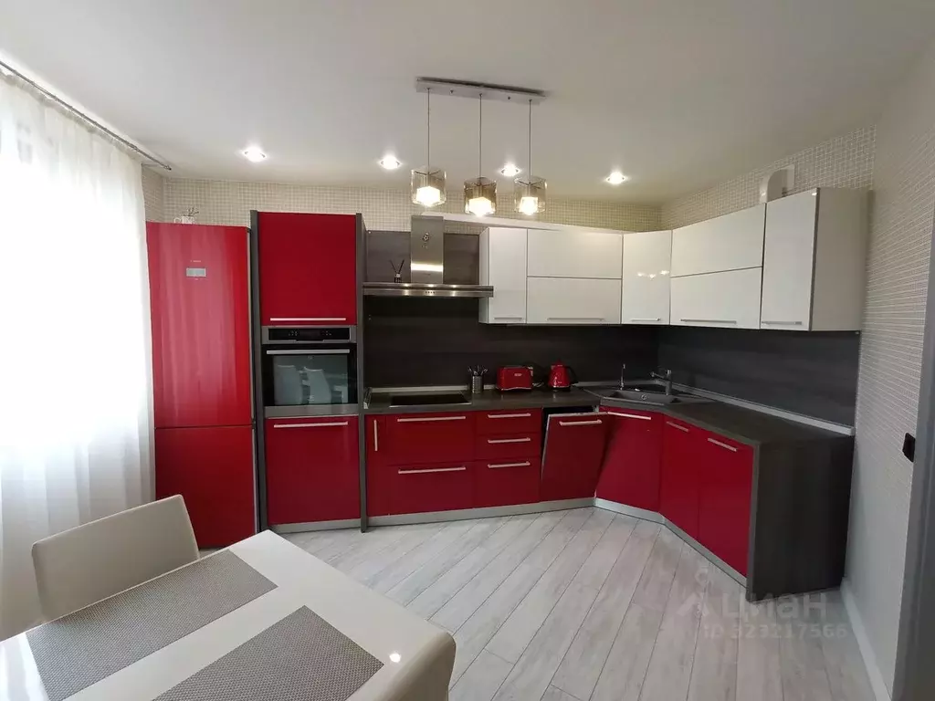 2-к кв. Свердловская область, Екатеринбург ул. М.Н. Михеева, 10 (72.0 ... - Фото 1