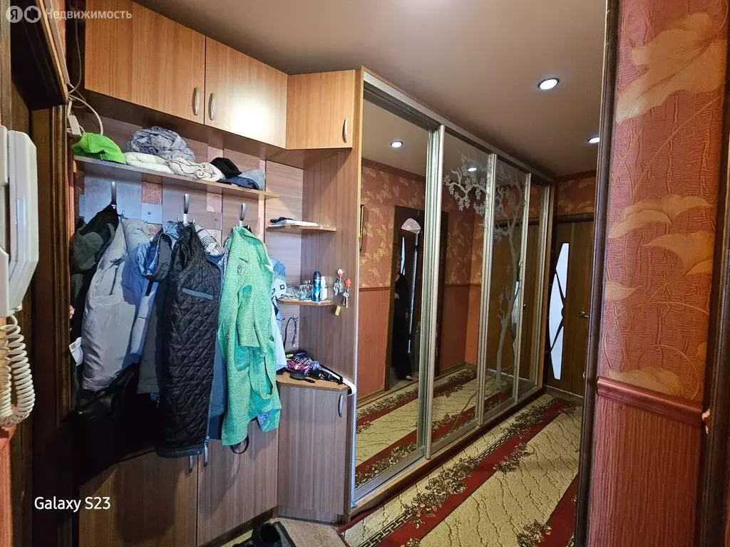 3-комнатная квартира: Курск, улица Косухина, 1 (61.5 м) - Фото 1