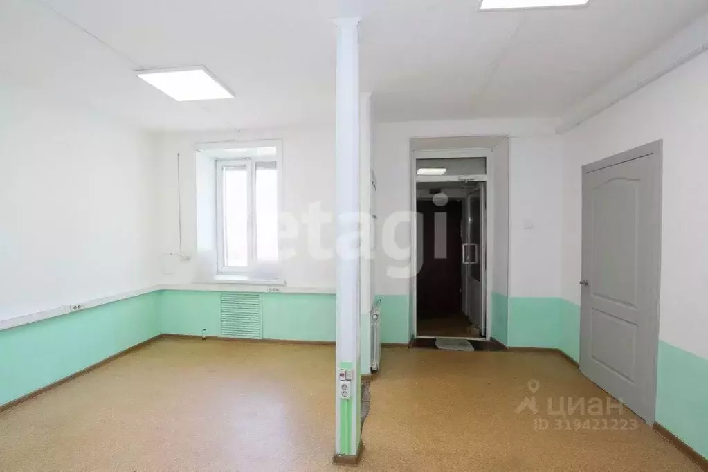 Офис в Бурятия, Улан-Удэ ул. Терешковой, 8 (35 м) - Фото 1