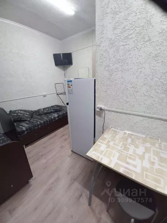 1-к кв. Кемеровская область, Белово ул. Горького, 48 (22.0 м) - Фото 0