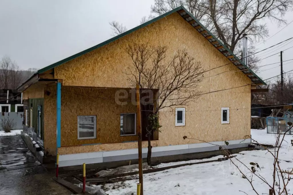 Дом в Кемеровская область, Новокузнецк ул. Верхне-Редаково, 4 (75 м) - Фото 1