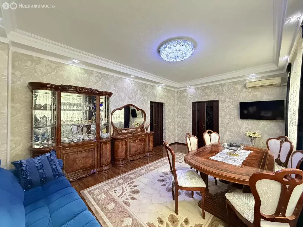 Дом в Нальчик, улица Иллазарова (200 м) - Фото 2