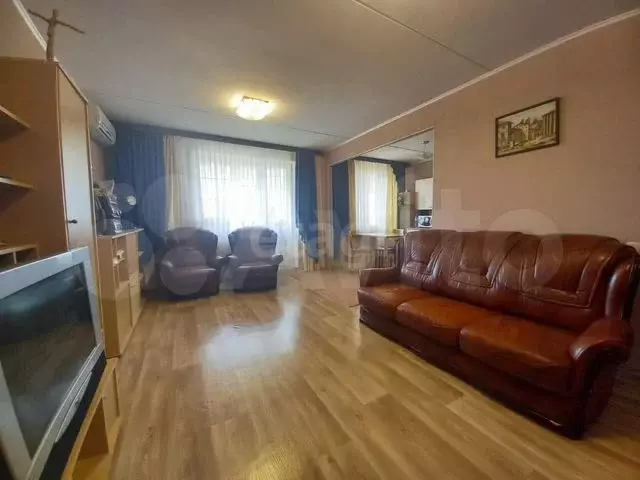 3-к. квартира, 70,5 м, 5/9 эт. - Фото 0