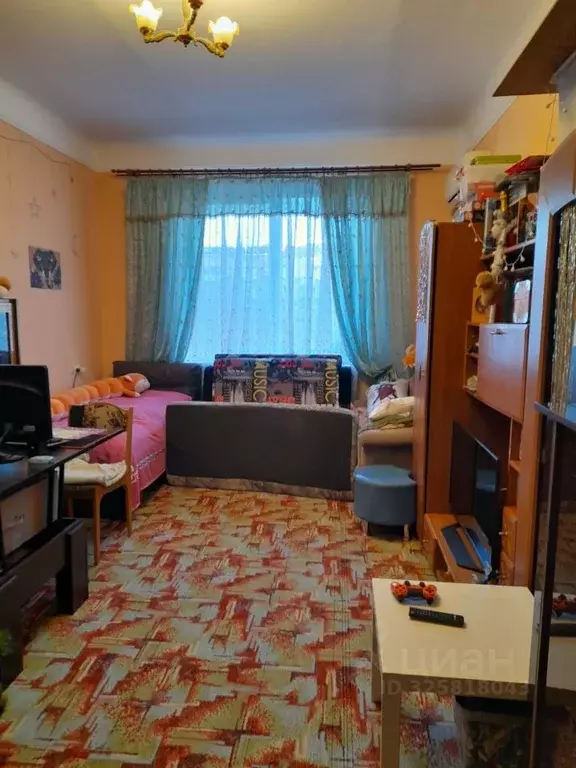 2-к кв. Волгоградская область, Волгоград ул. Маршала Чуйкова, 21 (55.7 ... - Фото 0