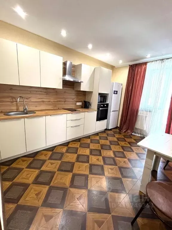 1-к кв. Свердловская область, Екатеринбург ул. Союзная, 6 (50.0 м) - Фото 1