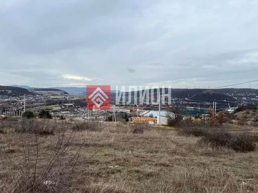 Участок в Севастополь, Севастополь, Инкерман г. ул. Мостовая (10.0 ... - Фото 1