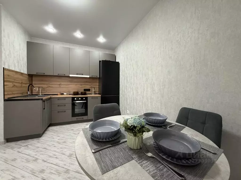 1-к кв. Саратовская область, Саратов просп. Героев Отечества, 6А (40.0 ... - Фото 1