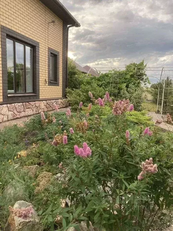 Дом в Белгородская область, Белгородский район, Дубовское с/пос, пос. ... - Фото 2