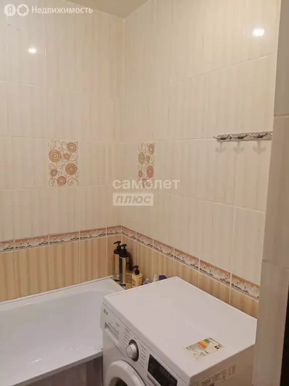 2-комнатная квартира: Курск, улица Черняховского, 4А (56.3 м) - Фото 1