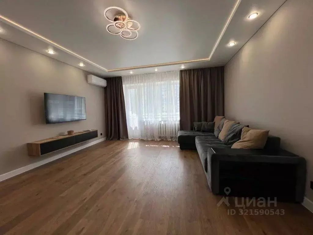 2-к кв. Удмуртия, Ижевск Красногеройская ул., 60 (80.0 м) - Фото 1