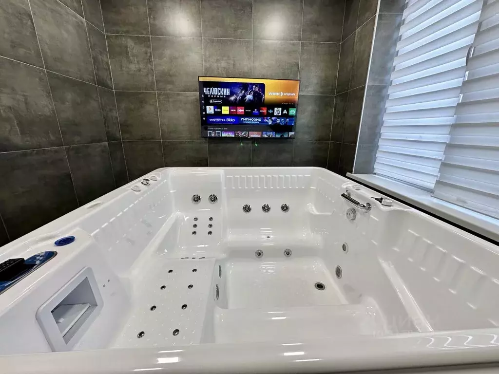 Дом в Татарстан, Казань Аметьевская ул., 60 (180 м) - Фото 0