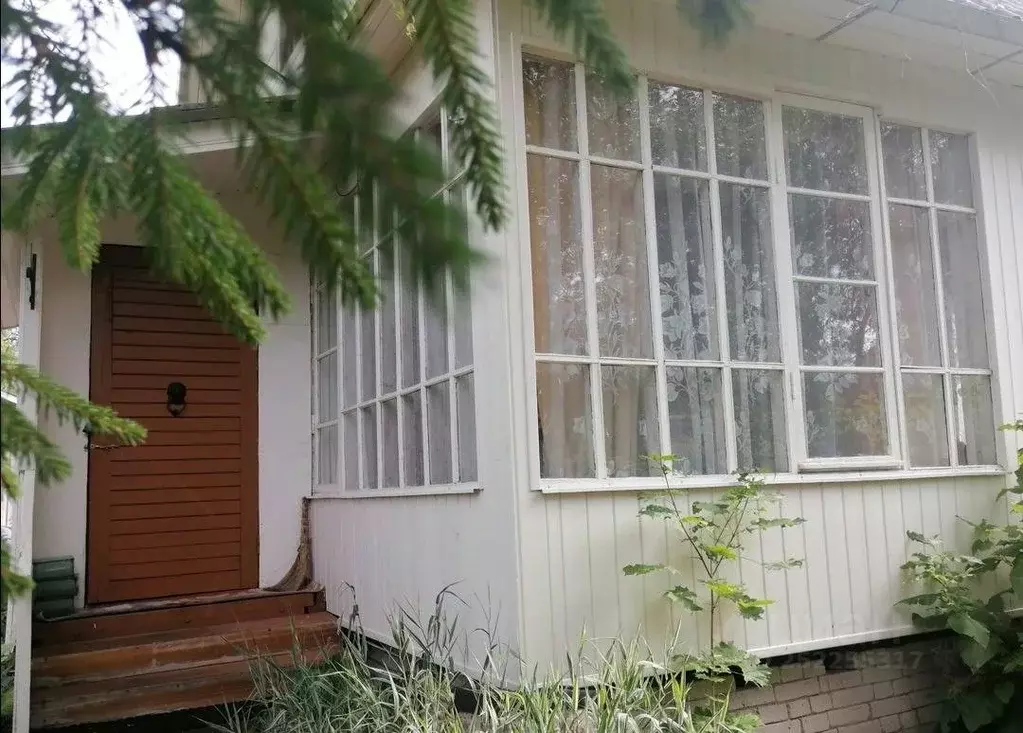 Дом в Ленинградская область, Лужский район, Мшинское с/пос, Мшинская ... - Фото 2