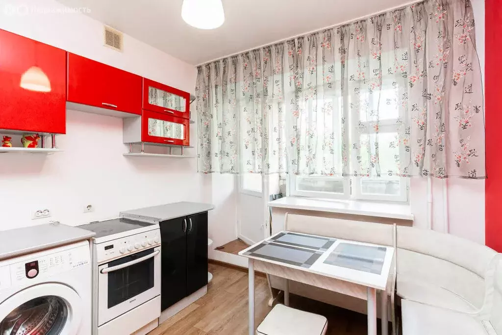 1-комнатная квартира: Тюмень, улица Василия Гольцова, 26 (34.4 м) - Фото 2