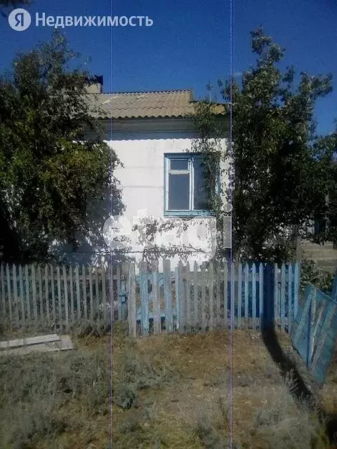 Дом в Саратовская область, Красный Кут (79 м) - Фото 0