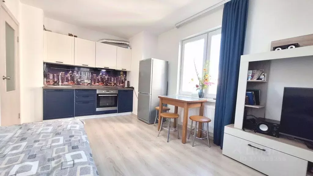 2-к кв. Свердловская область, Екатеринбург ул. Латвийская, 58/2 (53.5 ... - Фото 2