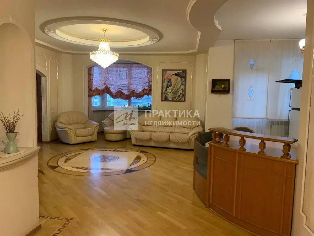 Продается 4-комнатная квартира - Фото 2