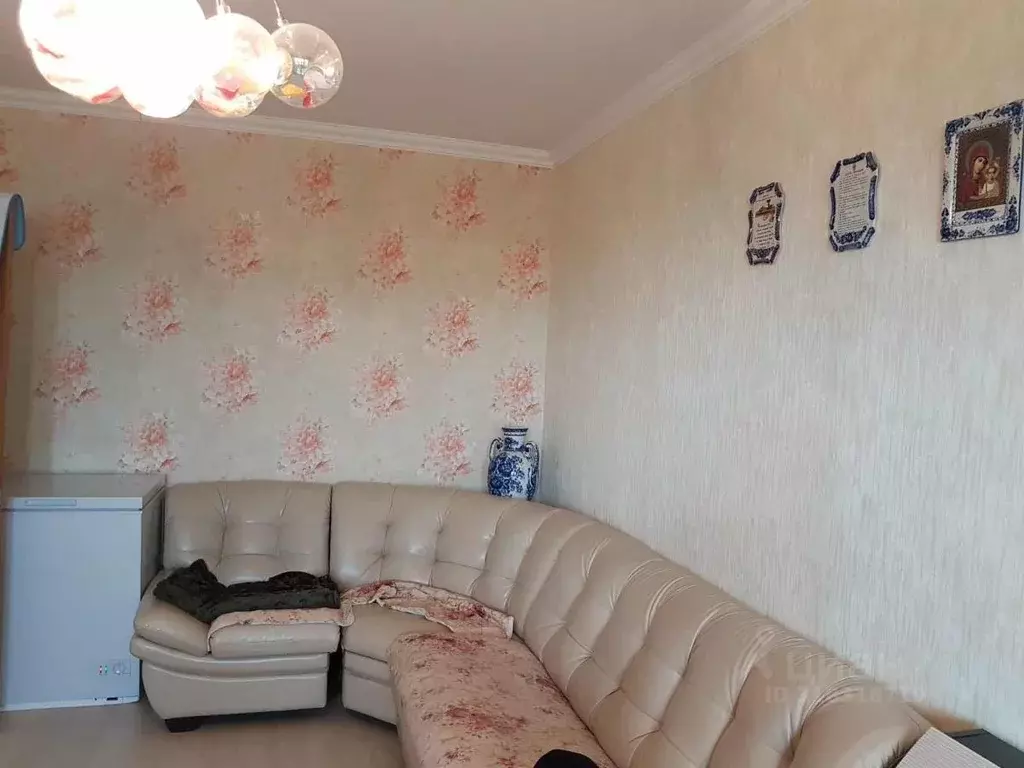 2-к кв. Саха (Якутия), Якутск ул. Федора Попова, 2 (46.5 м) - Фото 1