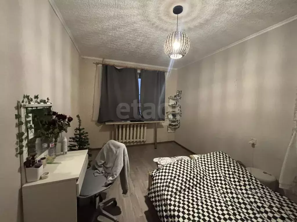 2-к кв. Псковская область, Остров ул. ДОС, 23 (53.0 м) - Фото 1