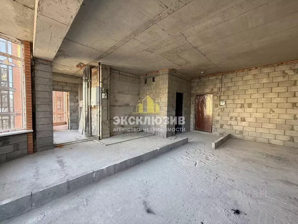 1-к кв. Ставропольский край, Ессентуки Октябрьская ул., 8/8 (45.8 м) - Фото 1