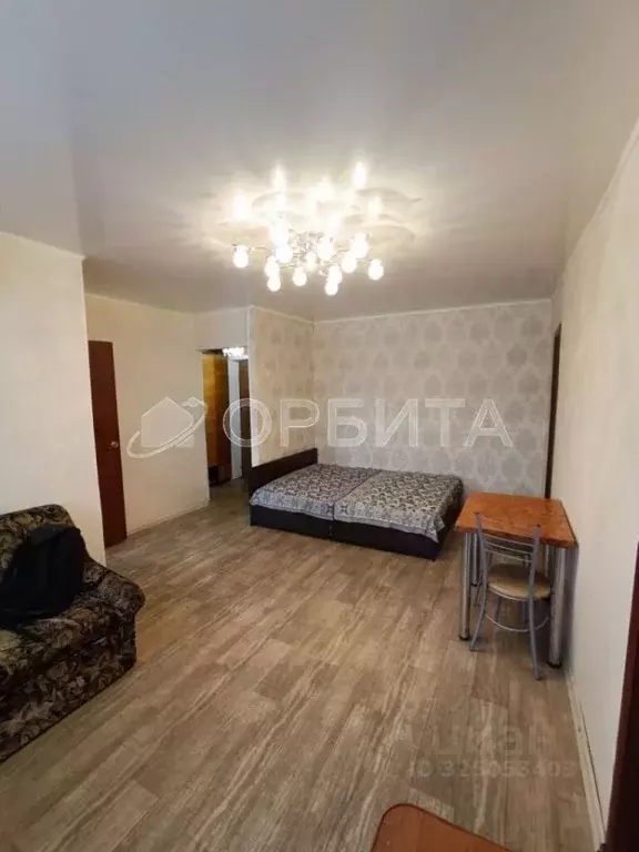 2-к кв. Тюменская область, Тюмень ул. Мельникайте, 97 (42.0 м) - Фото 1