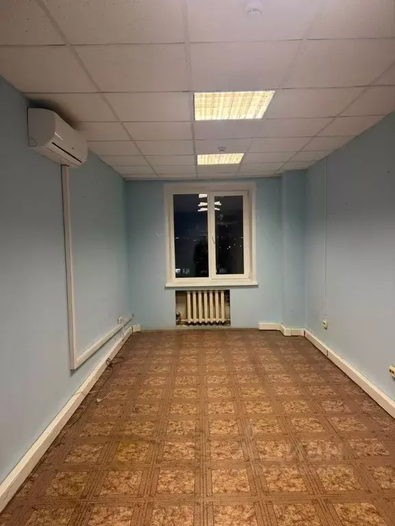 Помещение свободного назначения в Татарстан, Казань ул. Оренбургский ... - Фото 2