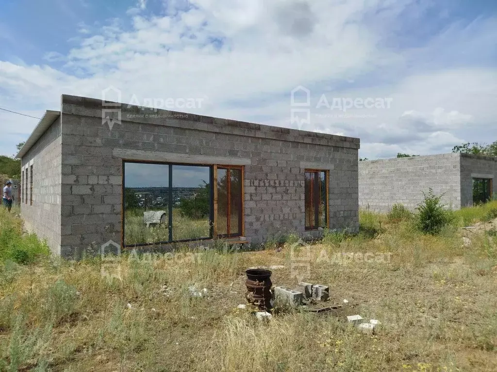 Дом в Волгоградская область, Волгоград Листовая ул. (96 м) - Фото 1